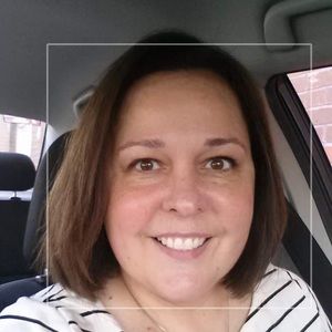 Meet your Posher, Laurie